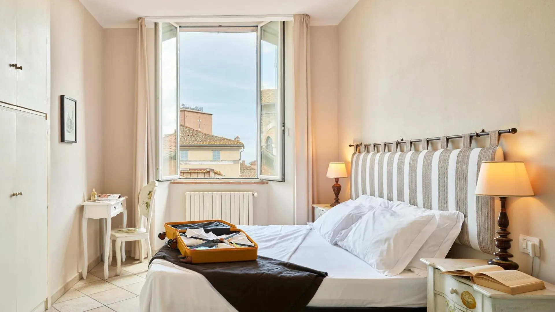 Bed & Breakfast I Terzi Di Siena - Rooms Only